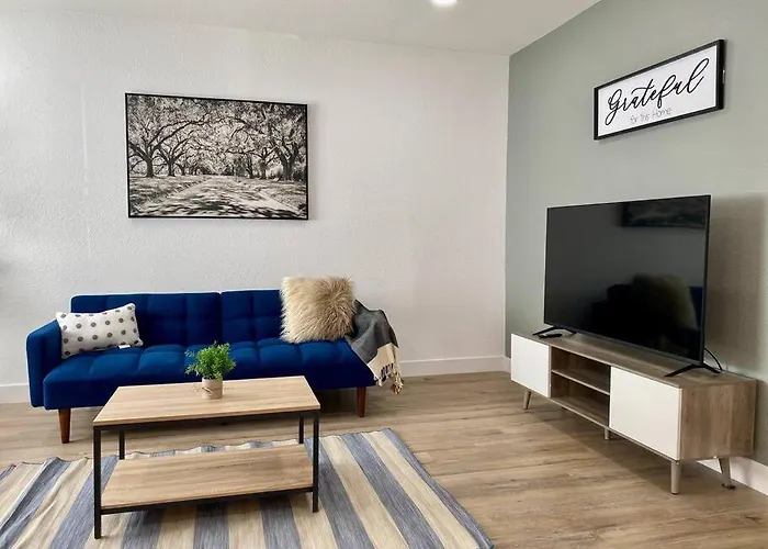 Uniquely Remodeled Historical District *
